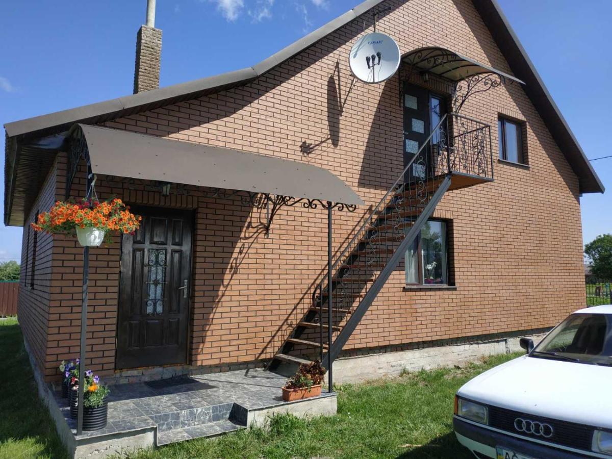 Сімейний Куточок Switjas Exterior foto